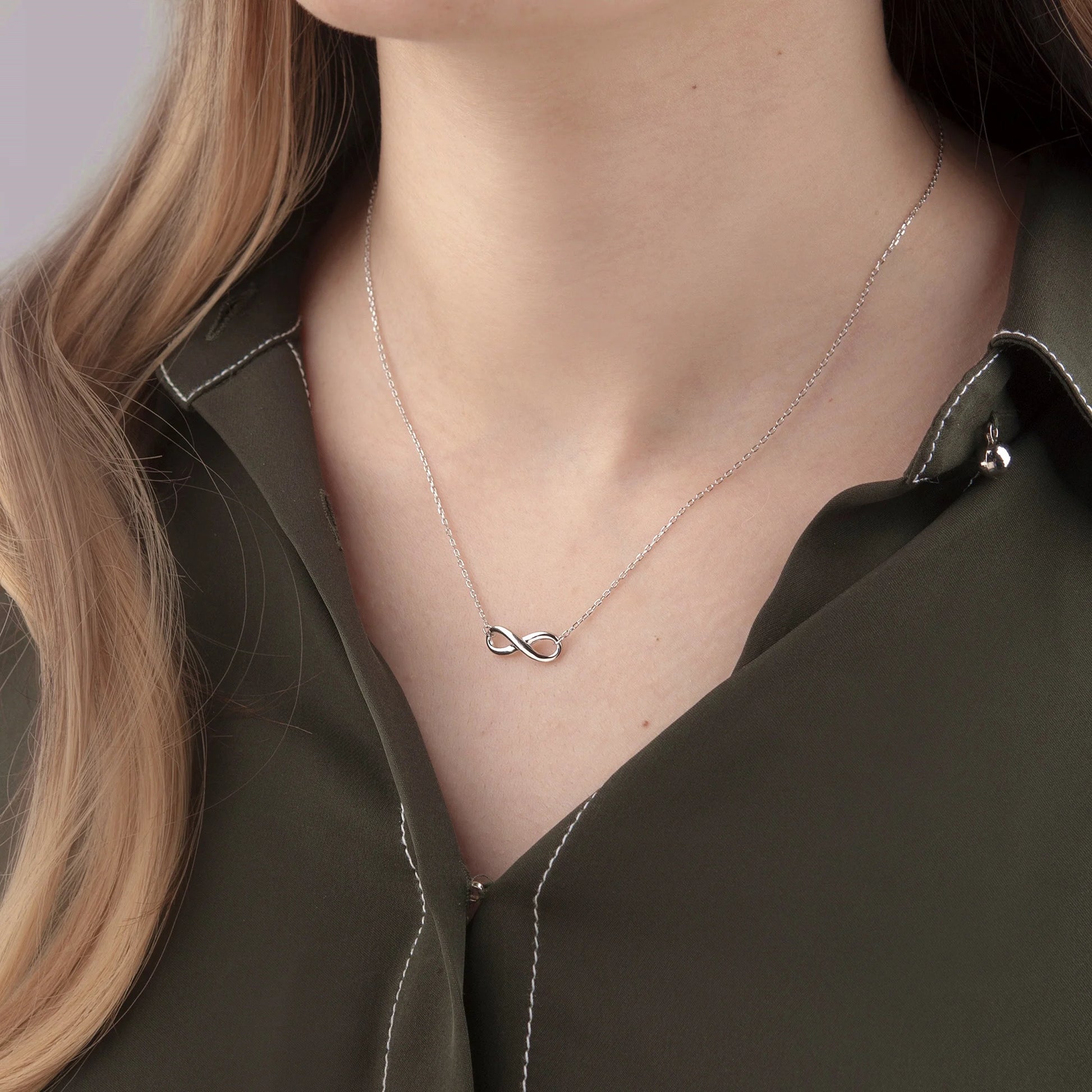 Endless Love across Generations 925 Sterling Silver Infinity Symbol Necklace, Three Generations Necklace Gift for Grandmother, Mother, Granddaughter